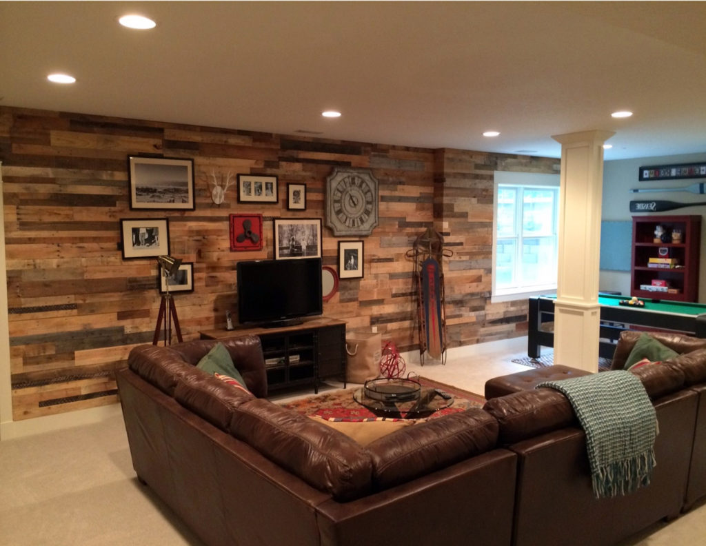 reclaimed pallet wood wall - Sustainable Lumber Company